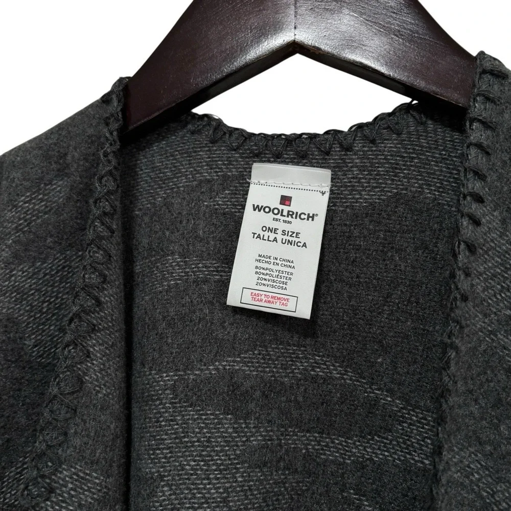 WOOLRICH Women's Wrap Cape Poncho‎ Gray Camo Blanket Coat ONE SIZE Length 31